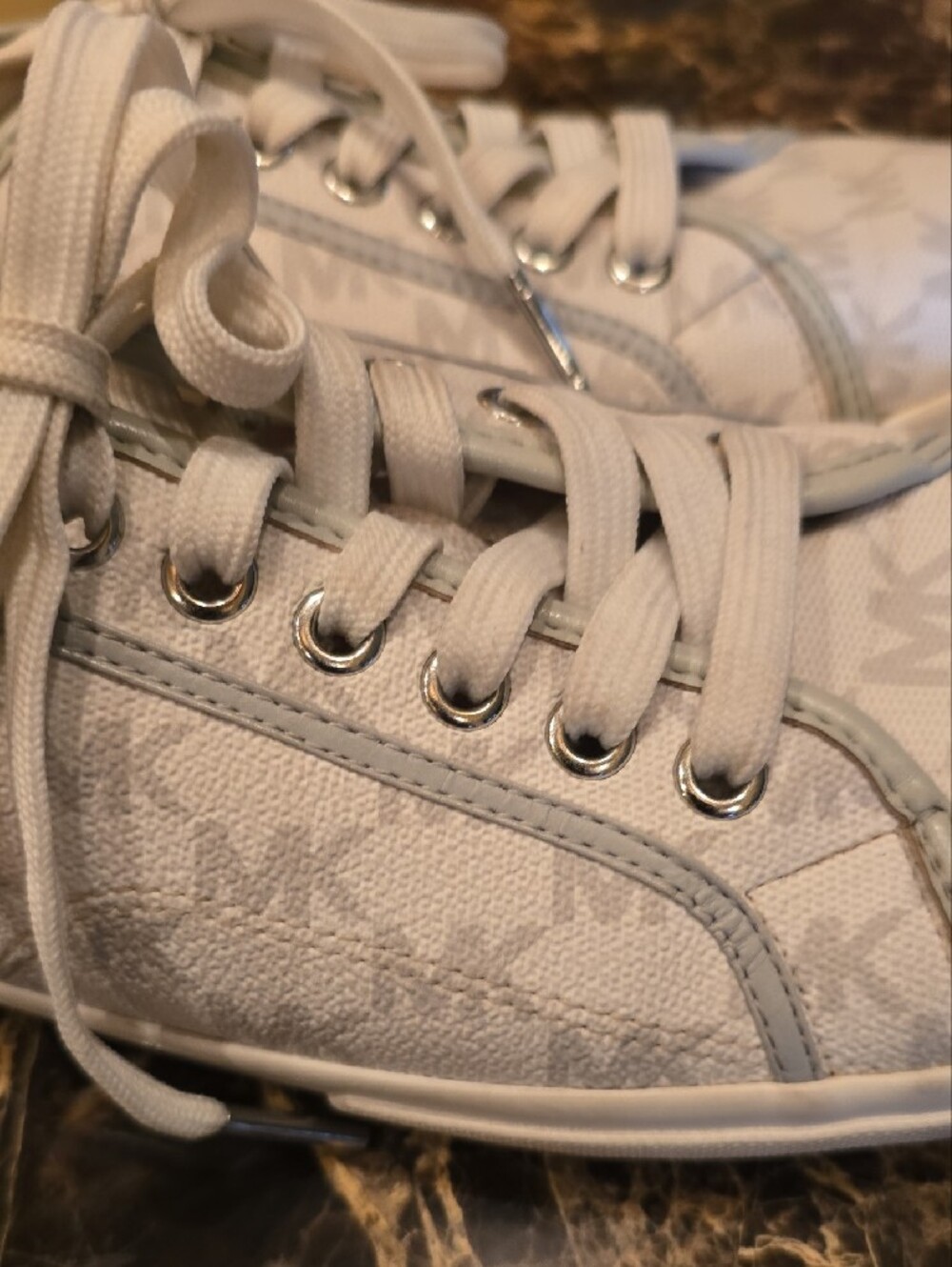 Michael Kors Beige and White MK Logo Low-Top Sneakers - Picture 6 of 9